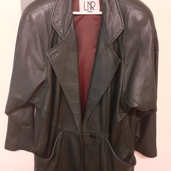 Vintage leather Coat - Picture 2 of 8